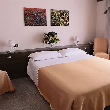 Ξενοδοχείο Park San Michele 4*